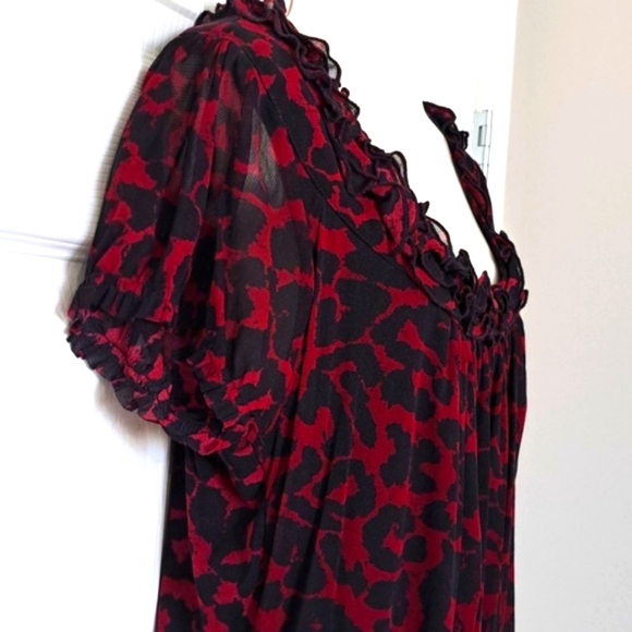 Cute Cleo Lined Top Size Large - Picture 4 of 6